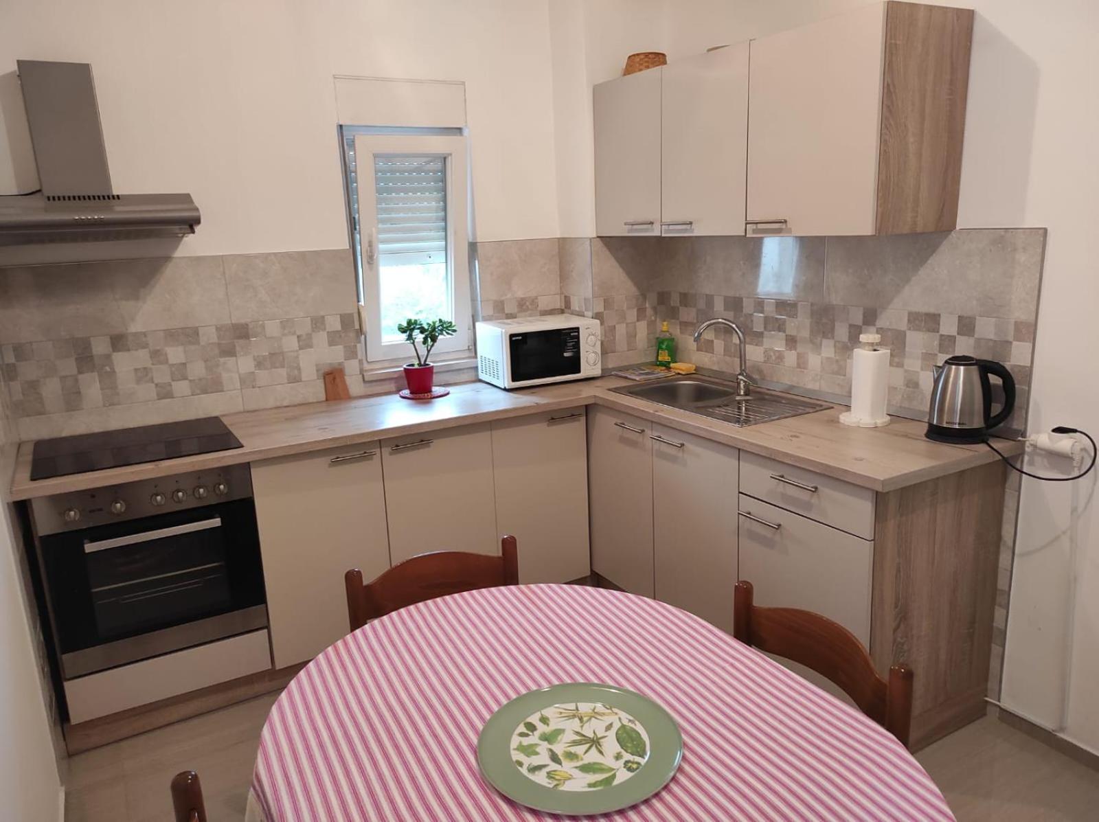 Apartmani Dominik ซาดาร์ ภายนอก รูปภาพ